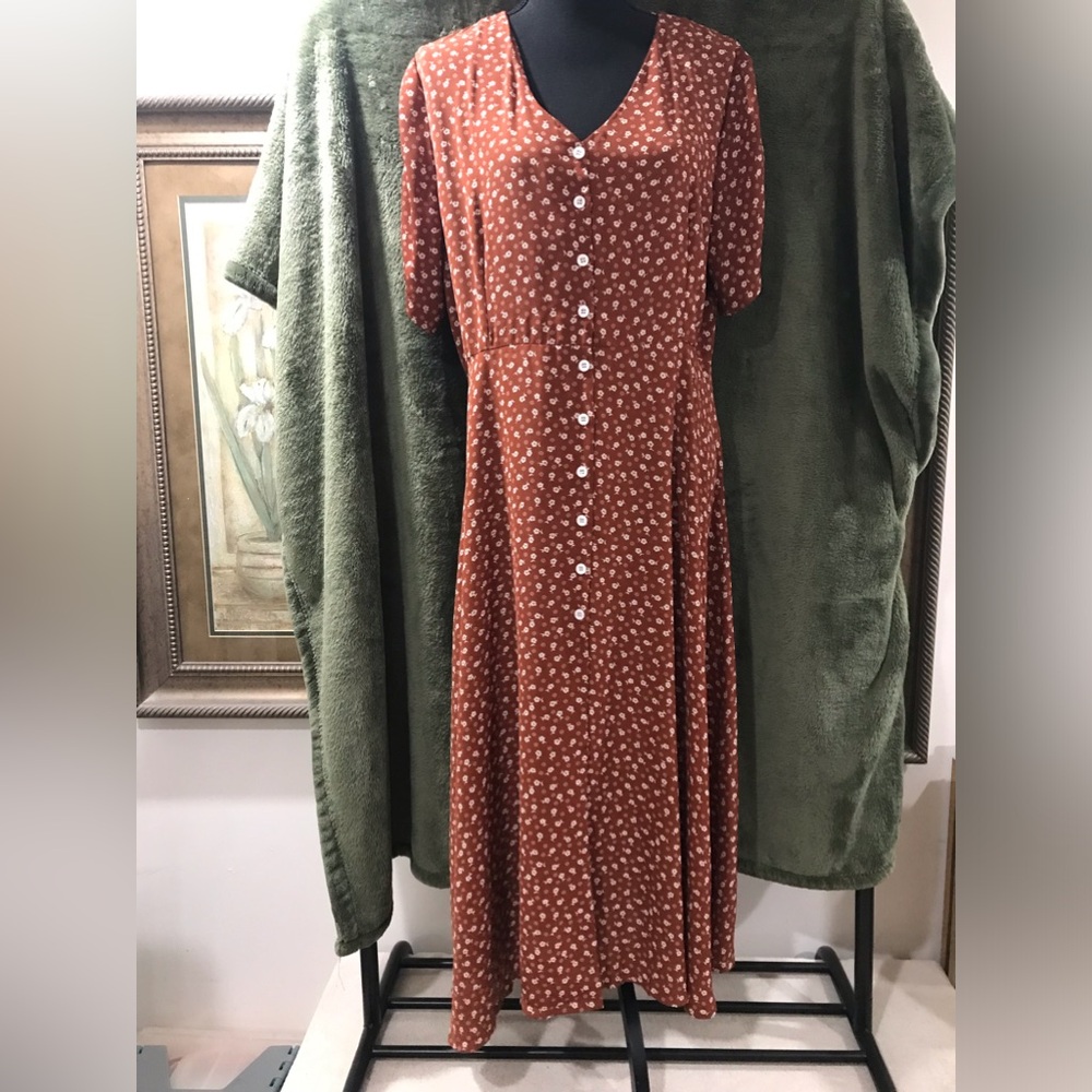 Rust Floral Button-Front Midi Dress